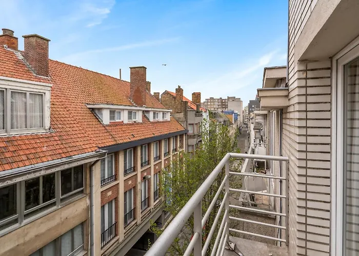 Retro Woning Te Centrum Oostende, 5Min Van De Kust